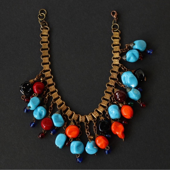 1930s unsigned Frank Hess / Miriam Haskell Book Chain Dangle Bracelet - Picture 3 of 9